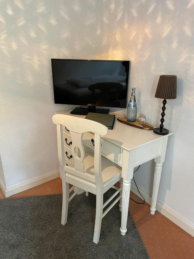 Jagdschloesschen Schwartow Hotel Boizenburg Luaran gambar