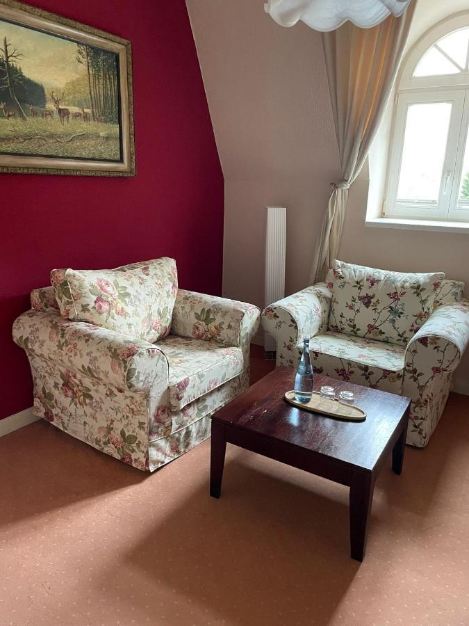 Jagdschloesschen Schwartow Hotel Boizenburg Luaran gambar
