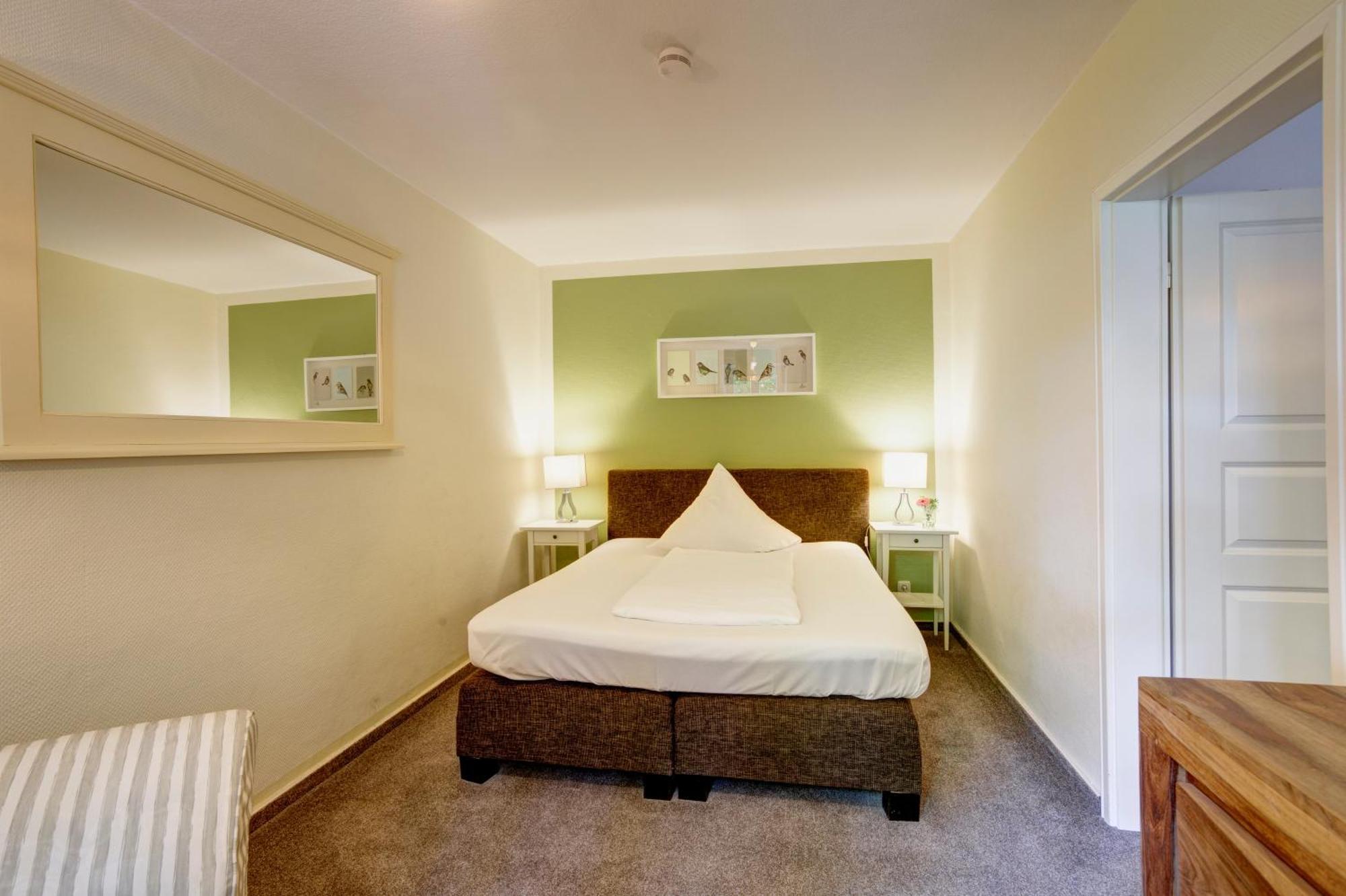 Jagdschloesschen Schwartow Hotel Boizenburg Luaran gambar