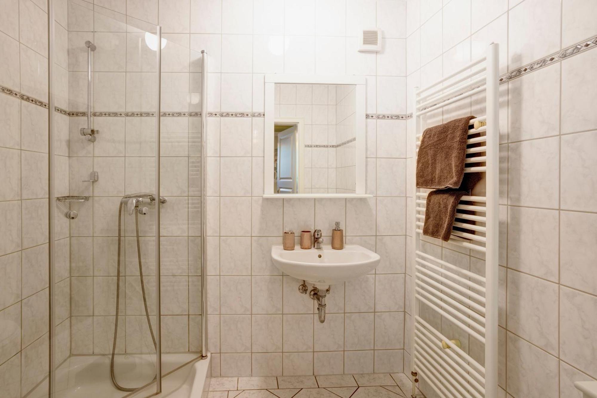 Jagdschloesschen Schwartow Hotel Boizenburg Luaran gambar
